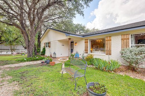 557 Rivercrest Rd, Valley Mills, TX, 76689-2632 | Card Image