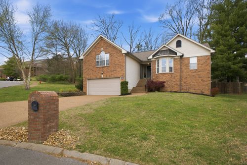 745 Windsor Trce, Goodlettsville, TN, 37072-2160 | Card Image