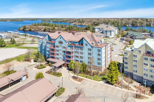 204-130 Steamship Bay Rd, Gravenhurst, ON, P1P1Z9 | Card Image