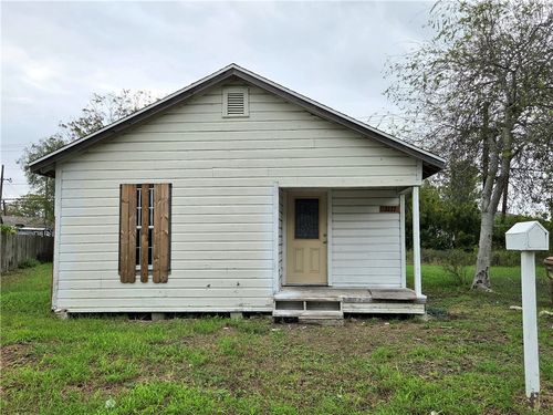 3237 Eisenhower St, Corpus Christi, TX, 78416-1610 | Card Image