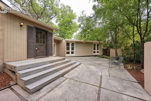 26 Oak Ave, Colorado Springs, CO, 80906-3261 | Card Image