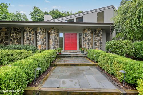 18 Sidney Lanier Ln, Greenwich, CT, 06831-3735 | Card Image