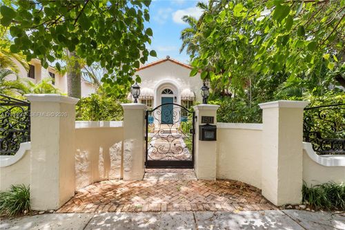 1511 Sw 13th St, Miami, FL, 33145-1529 | Card Image