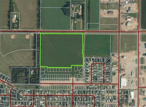 NE-9-106-15-W5 109 Ave, La Crete, AB, T0H2H0 | Card Image