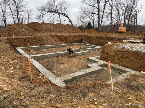 7626 Melrose Ln, Charlestown, IN, 47111-0049 | Card Image