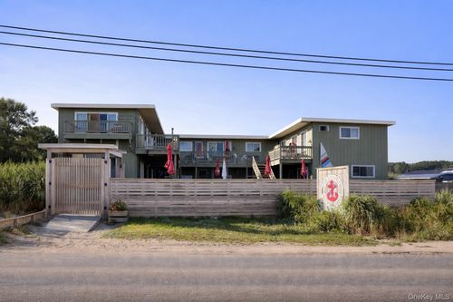 14-78 E Bayview Ave, Ocean Beach, NY, 11770-2018 | Card Image