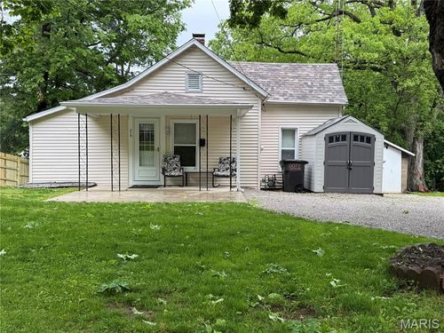 215 N 5th St, Greenville, IL, 62246-1013 | Card Image
