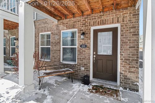 350 Jeff Keeton Dr, Hazel Park, MI, 48030-1438 | Card Image