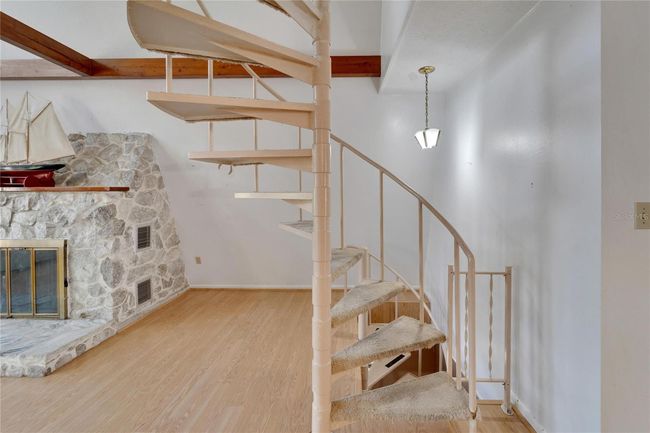 6802 Valrie Ln, House other with 4 bedrooms, 3 bathrooms and null parking in RIVERVIEW FL | Image 14