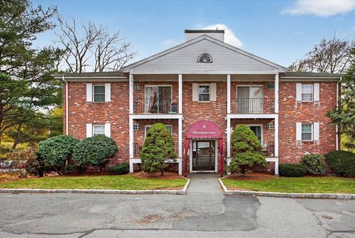 apt-3d-38 Bennett St, Wakefield, MA, 01880-3373 | Card Image