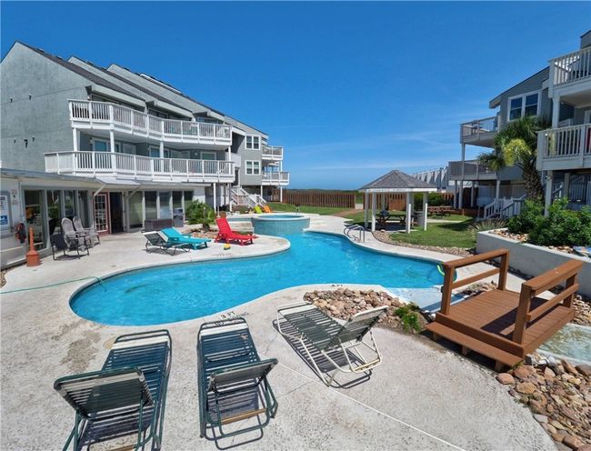UNIT-208 - 6275 State Highway 361, Condo with 2 bedrooms, 2 bathrooms and 1 parking in Port Aransas TX | Image 14