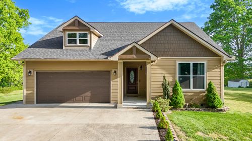 7445 Lakeshore Dr, Rutledge, TN, 37861-4870 | Card Image