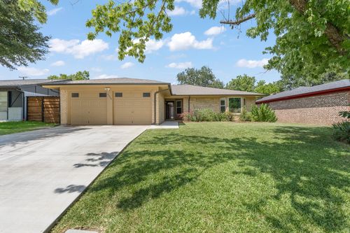 3756 Wedgworth Rd S, Fort Worth, TX, 76133-2950 | Card Image