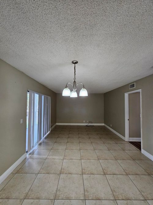 h-1520 Windorah Way, West Palm Beach, FL, 33411-3918 | Card Image