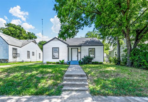 504 E Robert St, Fort Worth, TX, 76104-6450 | Card Image
