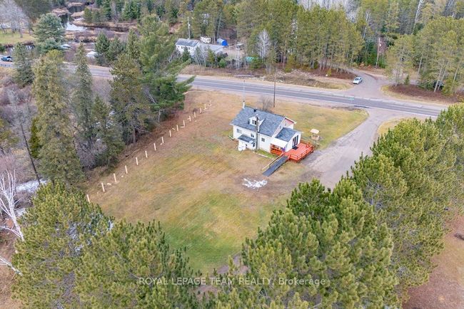 3433 Round Lake Road, House other with 5 bedrooms, 1 bathrooms and 2 parking in Killaloe, Hagarty and Richards ON | Image 5