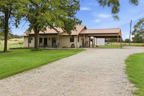 146 Private Road 1525, Bridgeport, TX, 76426-6129 | Card Image