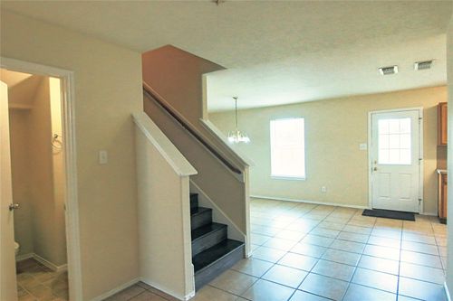 7419 Kennemer Dr, Humble, TX, 77338-8107 | Card Image