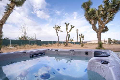 2995 Ox Yoke Pass, Pioneertown, CA, 92268 | Card Image