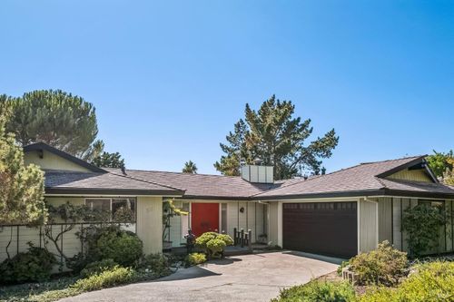 555 Las Colindas Road, San Rafael, CA, 94903 | Card Image
