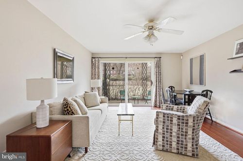 apt-k2-922 Montgomery Ave, BRYN MAWR, PA, 19010-3030 | Card Image