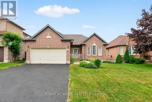 73 Brighton Road, Barrie (Georgian Drive), ON, L4M6S3 | Card Image