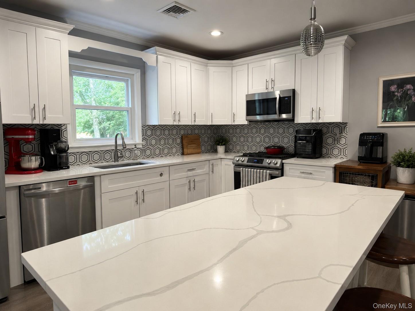 Residential Lease in Brookhaven 4