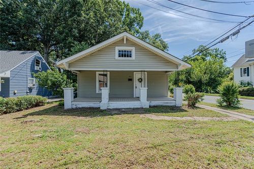 1425 Marion St, Greensboro, NC, 27403-3425 | Card Image