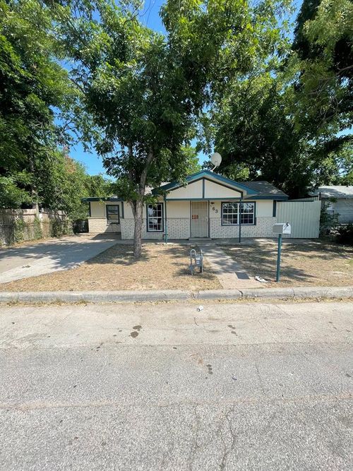63 E 13th St, San Angelo, TX, 76903-4670 | Card Image