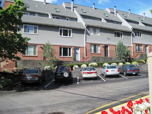 apt-e-61 Grove St, Stamford, CT, 06901-2130 | Card Image
