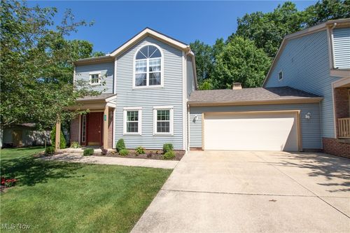 226 Dovecote Trce, Macedonia, OH, 44056-1756 | Card Image