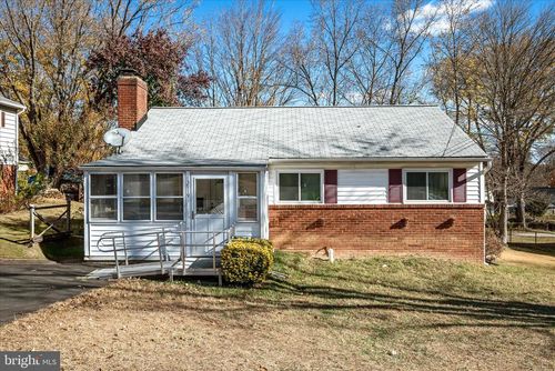 13719 Knowles St, WOODBRIDGE, VA, 22191-1544 | Card Image