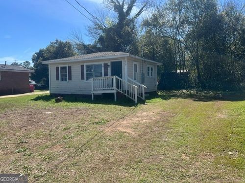 3718 Johnson Ave W, MAcon, GA, 31206-4220 | Card Image