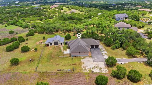 323 Bosque Rdg, Spring Branch, TX, 78070-5275 | Card Image