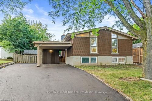366 Dale Cres, Waterloo, ON, N2J3Y7 | Card Image