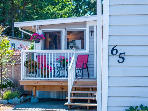 65-390 Cowichan Ave, Courtenay, BC, V9N7T4 | Card Image