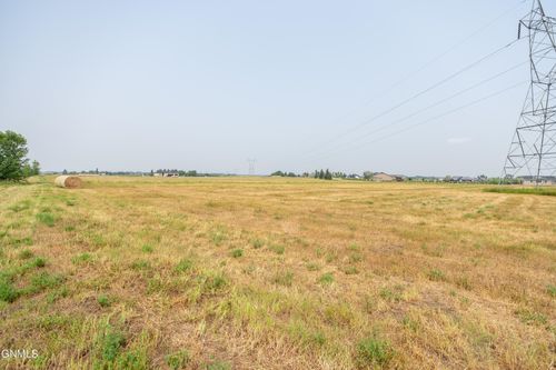 11524 Apple View Ln, Menoken, ND, 58558-9782 | Card Image