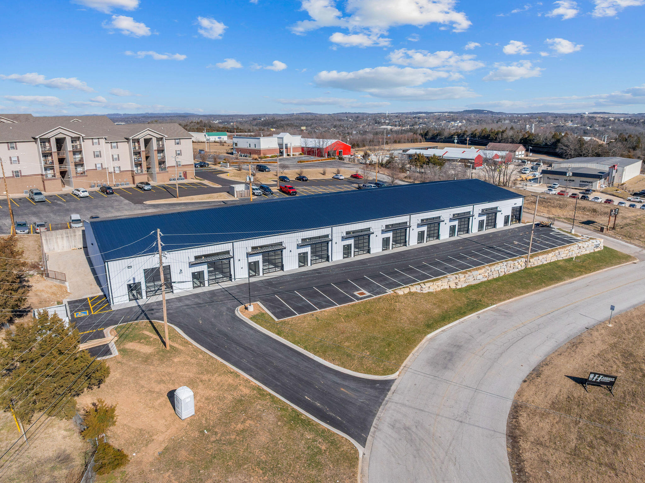 Commercial Lease in Hollister 2