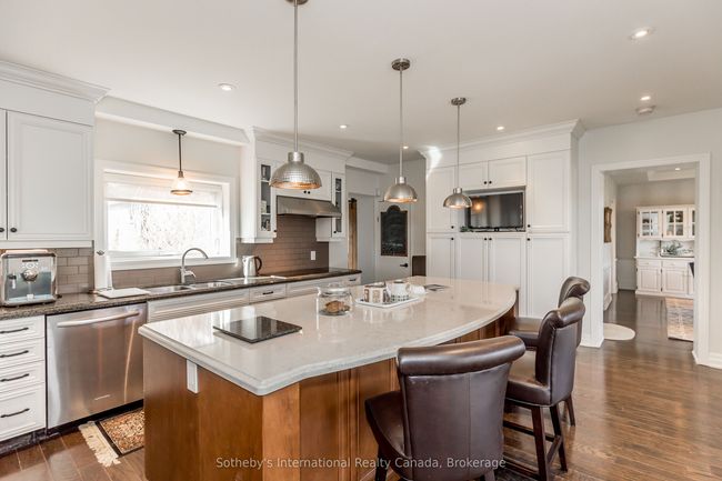 828350 Mulmur Nottawasaga Tline, Home with 6 bedrooms, 1 bathrooms and 18 parking in Mulmur ON | Image 14
