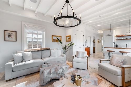 d-5 W Hill Pl, Boston, MA, 02114-3241 | Card Image