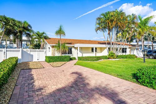 17 Fayette Dr, Ocean Ridge, FL, 33435-7014 | Card Image