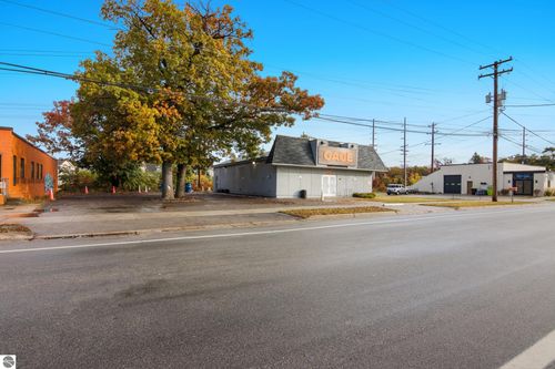 1025 Hannah, Traverse City, MI, 49686 | Card Image