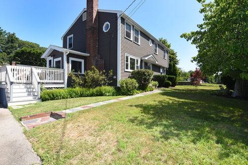 440 Summer St, Rockland, MA, 02370-2715 | Card Image