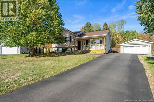 15 Talith St, Moncton, NB, E1E4V4 | Card Image