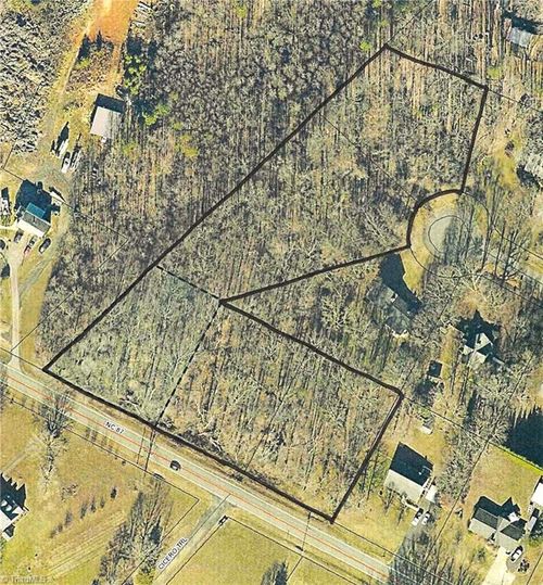 3 N Van Buren Rd, Eden, NC, 27288 | Card Image