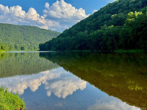 222 Stockport Rd, Hancock, NY, 13783-2304 | Card Image