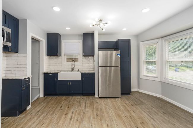 11706 Auburn St, House other with 3 bedrooms, 2 bathrooms and null parking in Detroit MI | Image 8