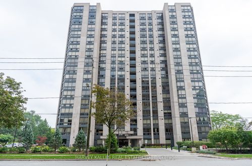 205-5 Kenneth Ave, North York, ON, M2N6M7 | Card Image
