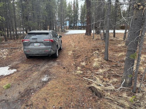 14-17123 Spring River Rd, Bend, OR, 97707-2083 | Card Image