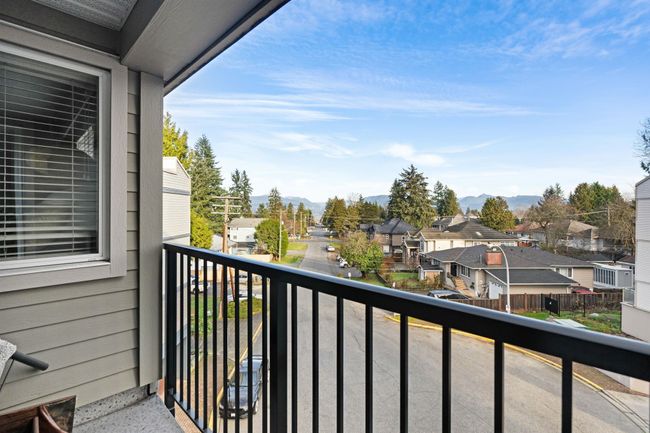 301 - 9632 120 A Street, Condo with 2 bedrooms, 1 bathrooms and 1 parking in Surrey BC | Image 15